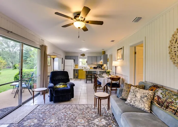 Riverfront Florida Escape W/ Grill & Fire Pit! *